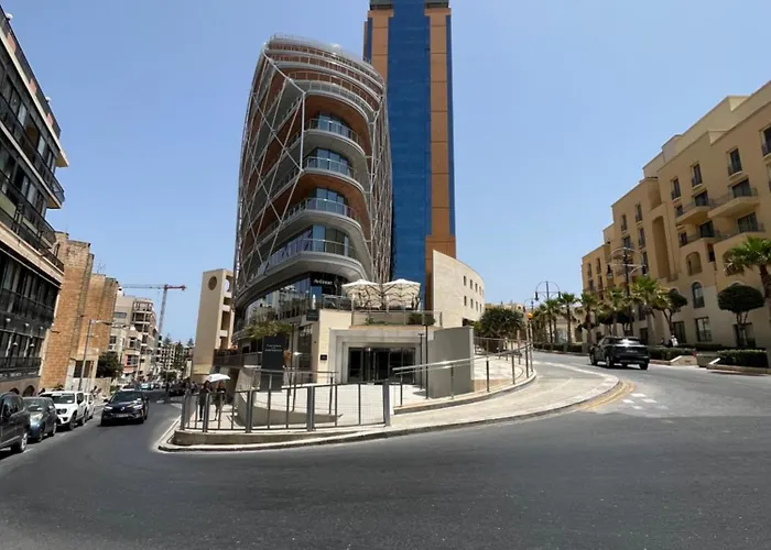 St Julians Penthouse *