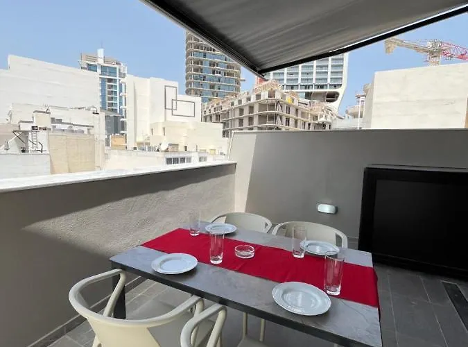 St Julians Penthouse Appartement *